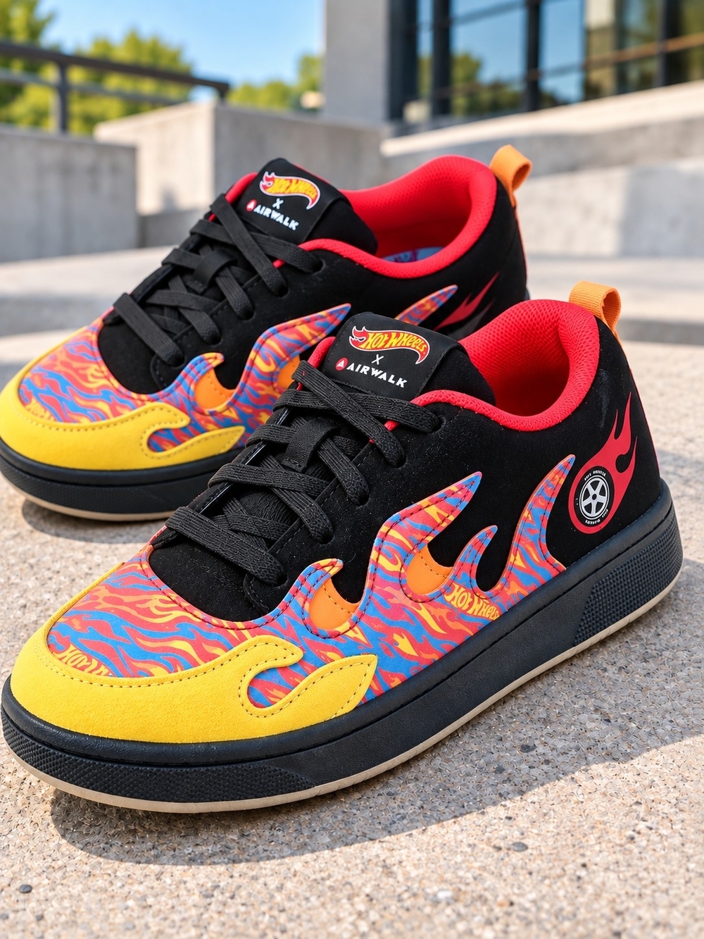 Hot Wheels x Airwalk Classic 2.0 Flame Sneakers Boys Size 5 NWT